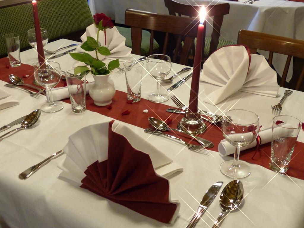 Hotel Friedchen Mit Eigener Fleischerei Artern Zewnętrze zdjęcie