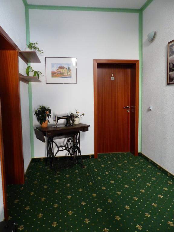 Hotel Friedchen Mit Eigener Fleischerei Artern Zewnętrze zdjęcie